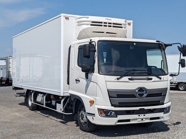 日野 レンジャー 中型 冷凍冷蔵バン 2KG-FD2ABG(88953) 3枚目