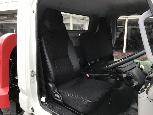三菱ふそう キャンター 小型 車載専用車 2RG-FEB80(88955) 27枚目