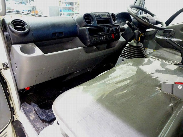 日野 デュトロ 小型 土砂ダンプ 2KG-XZU675T(88959) 7枚目