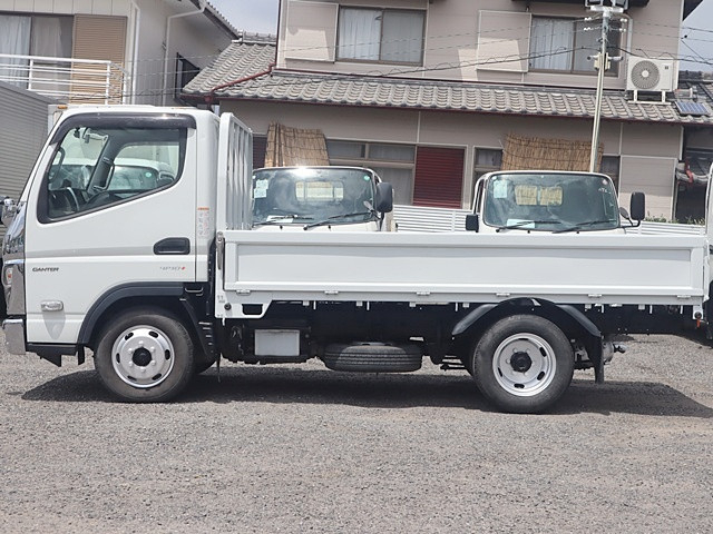 三菱ふそう キャンター 小型 平ボディ 2TG-FBA00(88963) 9枚目