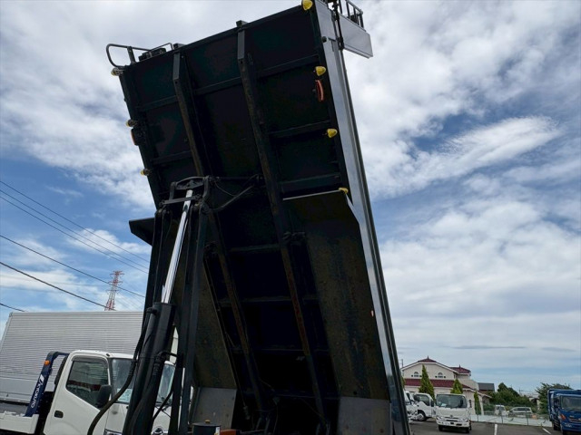 三菱ふそう スーパーグレート 大型 土砂ダンプ 2PG-FV70HX(88965) 13枚目