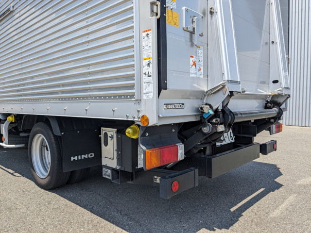 Hino dutro Small Aluminium box body 2RG-XZU710M(88967) 6枚目