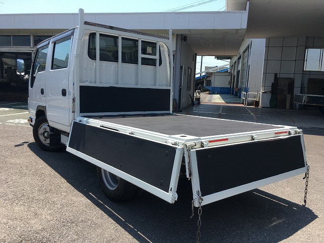 いすゞ エルフ 小型 Wキャブ 2RG-NJR88A(88966) 13枚目