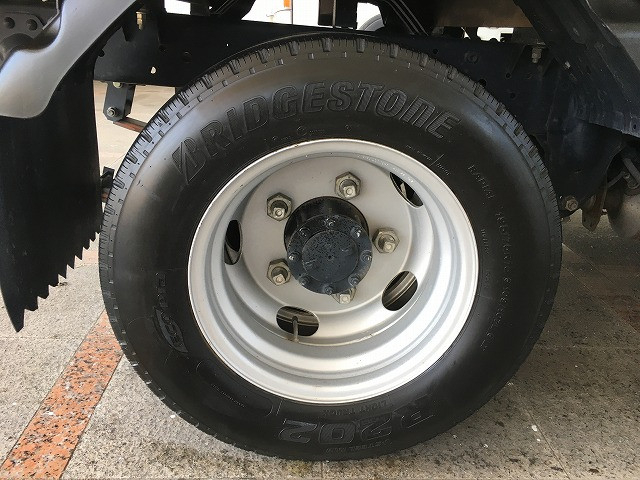 いすゞ エルフ 小型 Wキャブ 2RG-NJR88A(88966) 37枚目