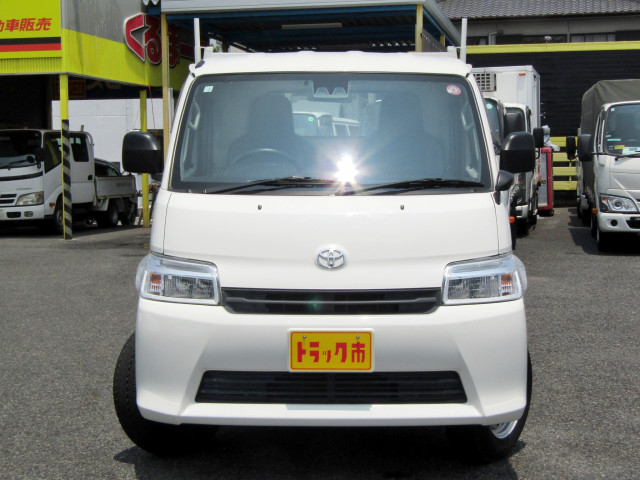 トヨタ タウンエース 小型 平ボディ 5BF-S413U(88973) 2枚目