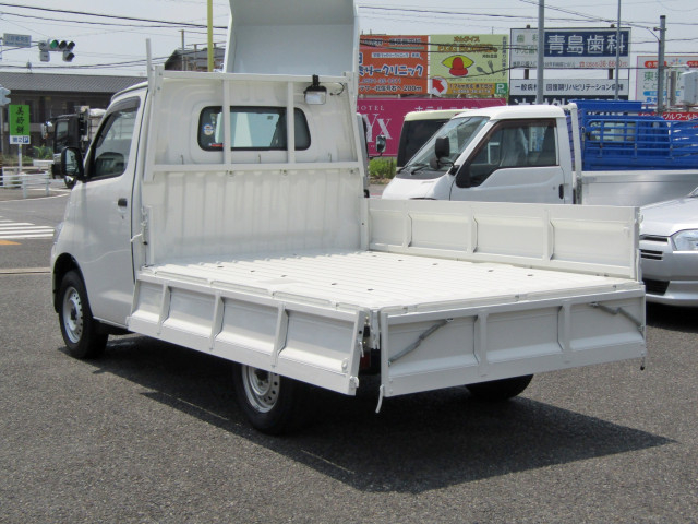 トヨタ タウンエース 小型 平ボディ 5BF-S413U(88973) 7枚目