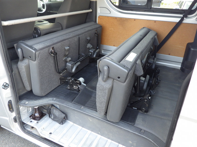 トヨタ ハイエース 小型 アルミバン QDF-GDH201V(88972) 35枚目