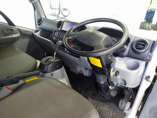 トヨタ ダイナ 小型 Wキャブ LDF-KDY281(88978) 5枚目