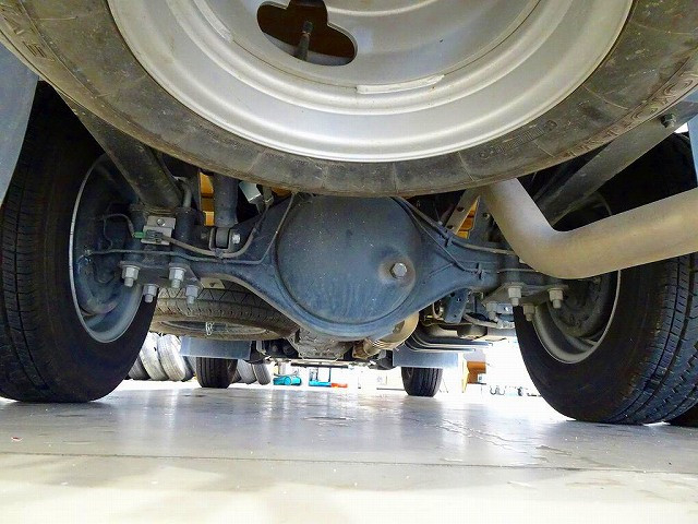 いすゞ エルフ 小型 平ボディ 2RG-NHR88A(88977) 32枚目
