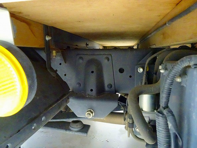 いすゞ エルフ 小型 平ボディ 2RG-NHR88A(88977) 35枚目