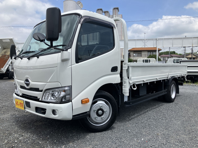 日野 デュトロ 小型 平ボディ 2RG-XZU655M(88981) 2枚目