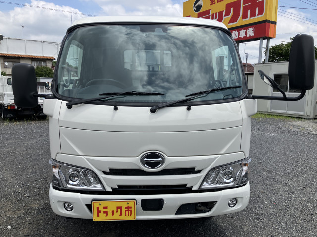 日野 デュトロ 小型 平ボディ 2RG-XZU655M(88981) 9枚目