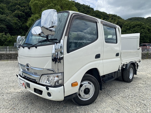 日野 デュトロ 小型 Wキャブ 2RG-XZU605M(88989) 1枚目