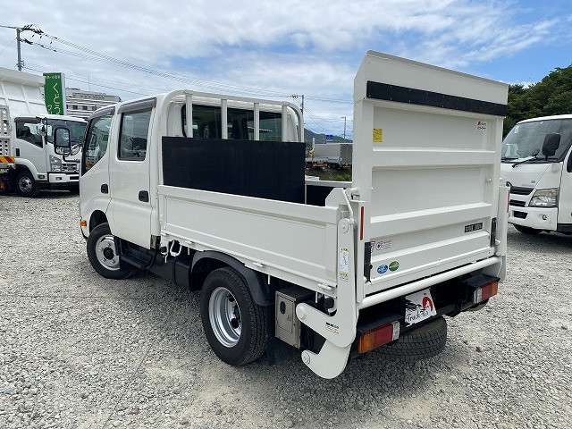 日野 デュトロ 小型 Wキャブ 2RG-XZU605M(88989) 6枚目