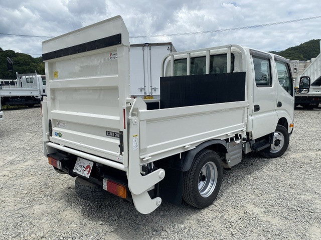 日野 デュトロ 小型 Wキャブ 2RG-XZU605M(88989) 8枚目