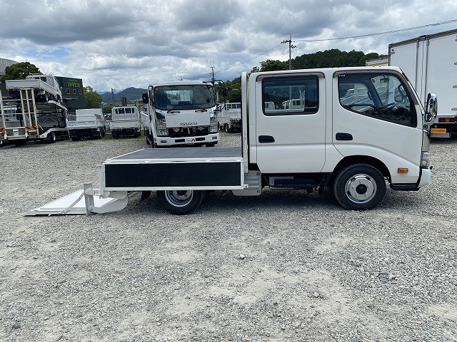 日野 デュトロ 小型 Wキャブ 2RG-XZU605M(88989) 12枚目