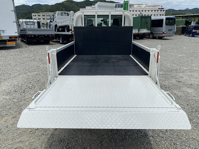 日野 デュトロ 小型 Wキャブ 2RG-XZU605M(88989) 24枚目