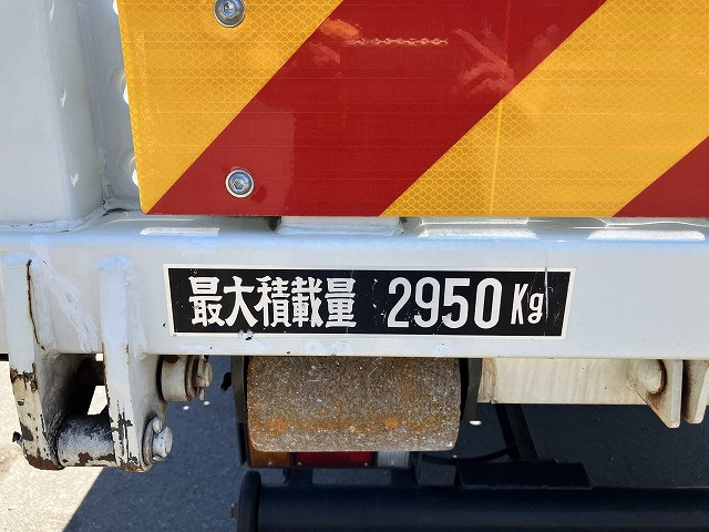 いすゞ エルフ 小型 車載専用車 2RG-NPR88AN(88990) 27枚目