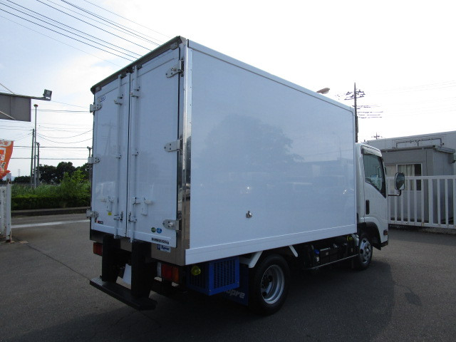 いすゞ エルフ 小型 冷凍冷蔵バン 2RG-NLR88AN(88991) 5枚目