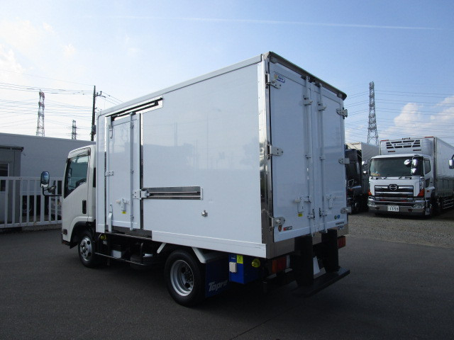 いすゞ エルフ 小型 冷凍冷蔵バン 2RG-NLR88AN(88991) 7枚目