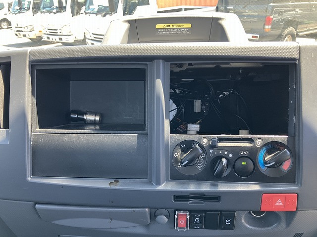 いすゞ エルフ 小型 車載専用車 2RG-NPR88AN(88990) 43枚目