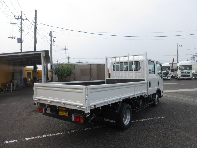 いすゞ エルフ 小型 Wキャブ 2RG-NMS88AN(88992) 4枚目