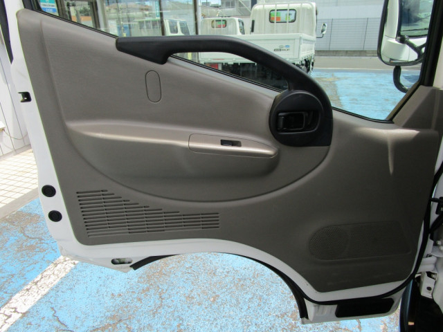 日産自動車 アトラス 小型 平ボディ CBF-SQ2F24(89004) 23枚目