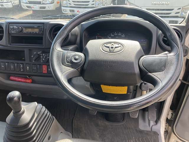 トヨタ ダイナ 小型 平ボディ 2RG-XZU605(89007) 39枚目