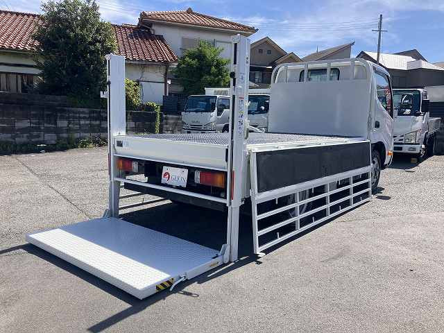 トヨタ トヨエース 小型 平ボディ 2RG-XZU605(89009) 16枚目