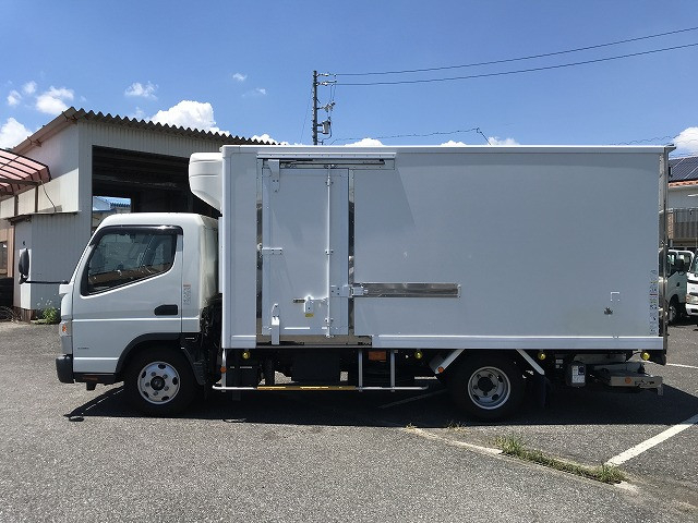 三菱ふそう キャンター 小型 冷凍冷蔵バン 2PG-FEB50(89014) 4枚目