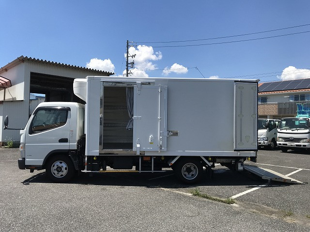 三菱ふそう キャンター 小型 冷凍冷蔵バン 2PG-FEB50(89014) 11枚目