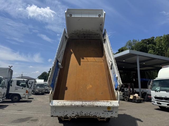 いすゞ ギガ 大型 土砂ダンプ 2PG-CXZ77CT(89016) 9枚目