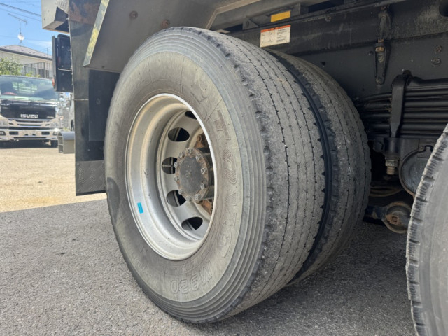 いすゞ ギガ 大型 土砂ダンプ 2PG-CXZ77CT(89016) 46枚目