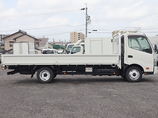 トヨタ ダイナ 小型 平ボディ 2RG-XZU720(89020) 8枚目