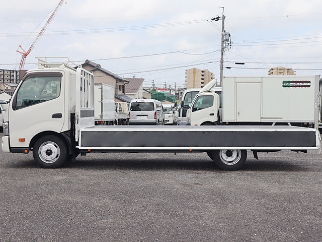 トヨタ ダイナ 小型 平ボディ 2RG-XZU720(89020) 13枚目