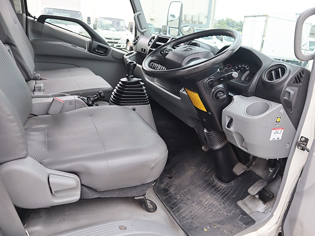 トヨタ ダイナ 小型 平ボディ 2RG-XZU720(89020) 30枚目