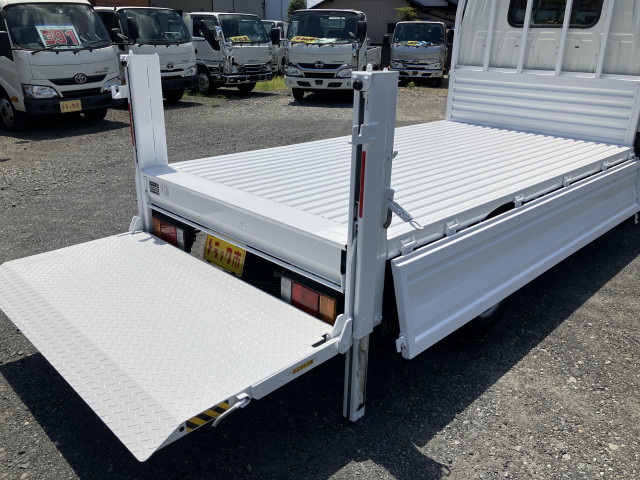 日産自動車 アトラス 小型 平ボディ 2RG-AHR88A(89022) 3枚目