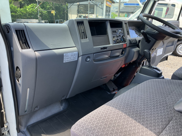 日産自動車 アトラス 小型 平ボディ 2RG-AHR88A(89022) 23枚目