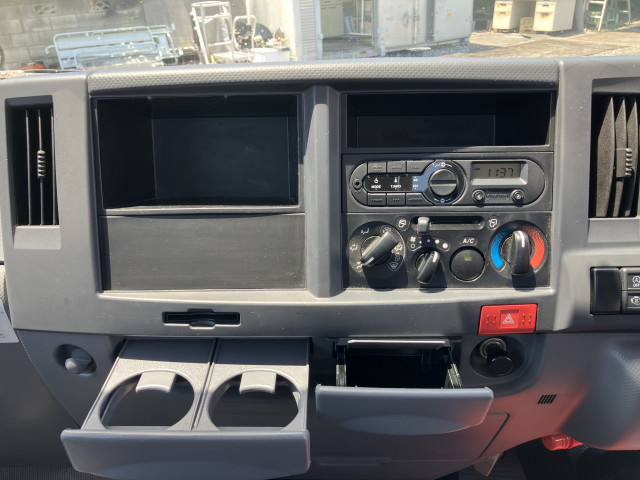 日産自動車 アトラス 小型 平ボディ 2RG-AHR88A(89022) 29枚目