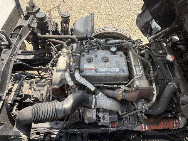 日野 レンジャー 中型 冷凍冷蔵バン 2KG-FD2ABA(89023) 19枚目