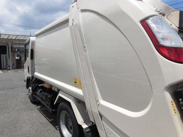 いすゞ エルフ 小型 塵芥車（プレス式） 2PG-NPR88YN(89035) 9枚目