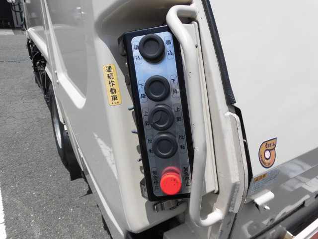 いすゞ エルフ 小型 塵芥車（プレス式） 2PG-NPR88YN(89035) 12枚目