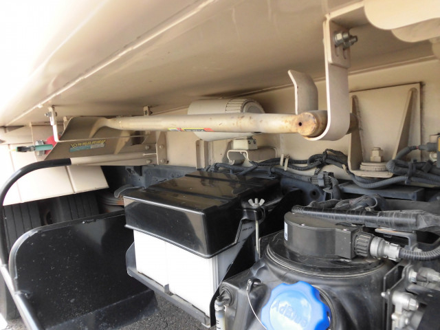 いすゞ エルフ 小型 塵芥車（プレス式） 2PG-NPR88YN(89035) 26枚目