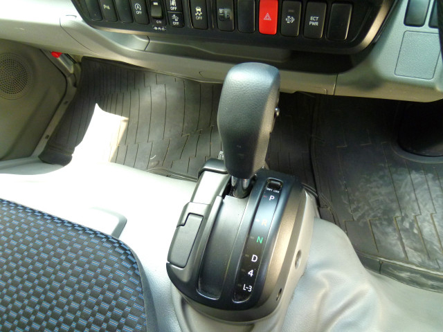 日野 デュトロ 小型 冷凍冷蔵バン 2RG-XZC605M(89036) 30枚目