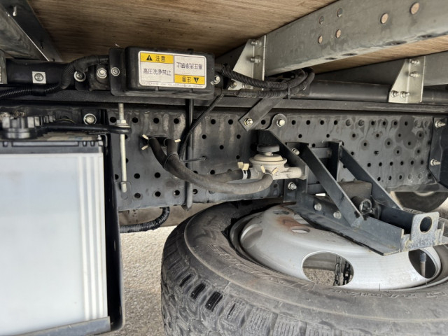 いすゞ エルフ 小型 アルミバン 2RG-NPR88AN(89041) 22枚目