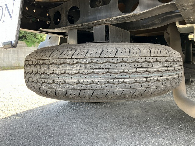 いすゞ エルフ 小型 平ボディ 2RG-NJR88A(89046) 33枚目