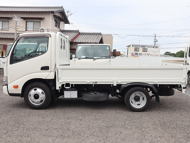 トヨタ ダイナ 小型 平ボディ 2RG-XZU605(89048) 9枚目