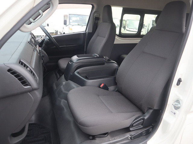 Toyota hiace Small Aluminium box body CBA-TRH214W(89047) 32枚目