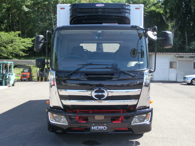 日野 レンジャー 中型 冷凍冷蔵バン 2KG-FD2ABG(89051) 3枚目
