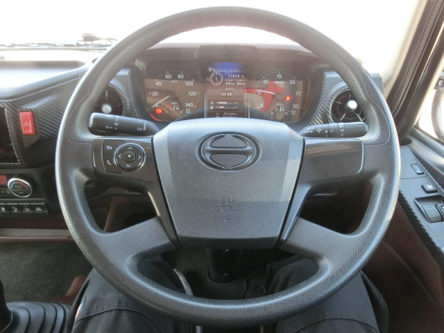 日野 レンジャー 中型 冷凍冷蔵バン 2KG-FD2ABG(89051) 12枚目
